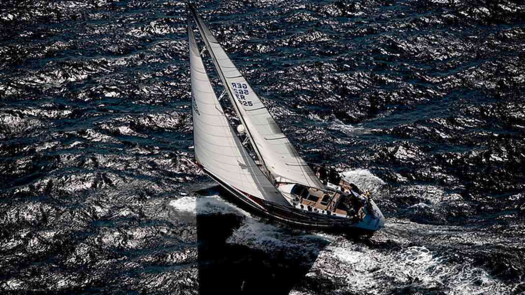 Webinar on 10 February: Ocean crossing - mastering adventures and challenges