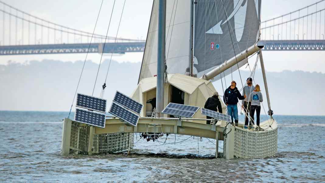 Pallets, bottles, flip-flops: creative recycling ideas in boatbuilding