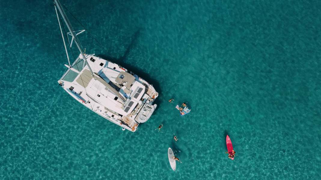 19e porte du calendrier de l'avent : Pitter Yachtcharter - Bon pour des voyages charter