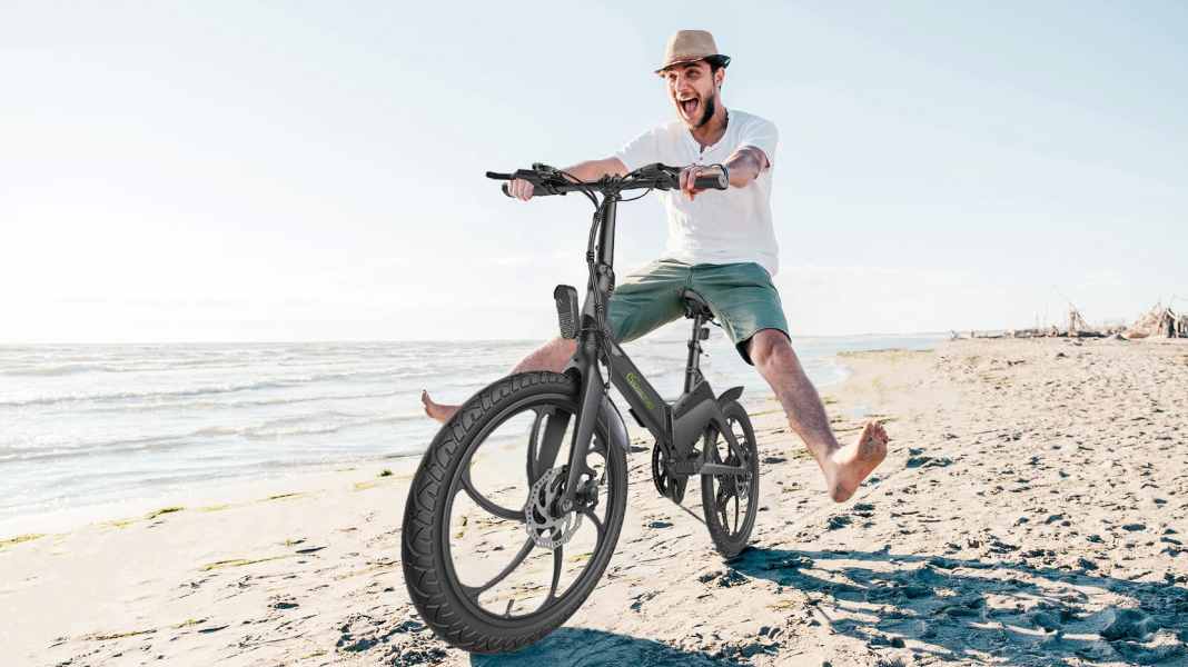 19. Adventskalender-Türchen: Hochwertiges Falt-E-Bike aus einem Guss