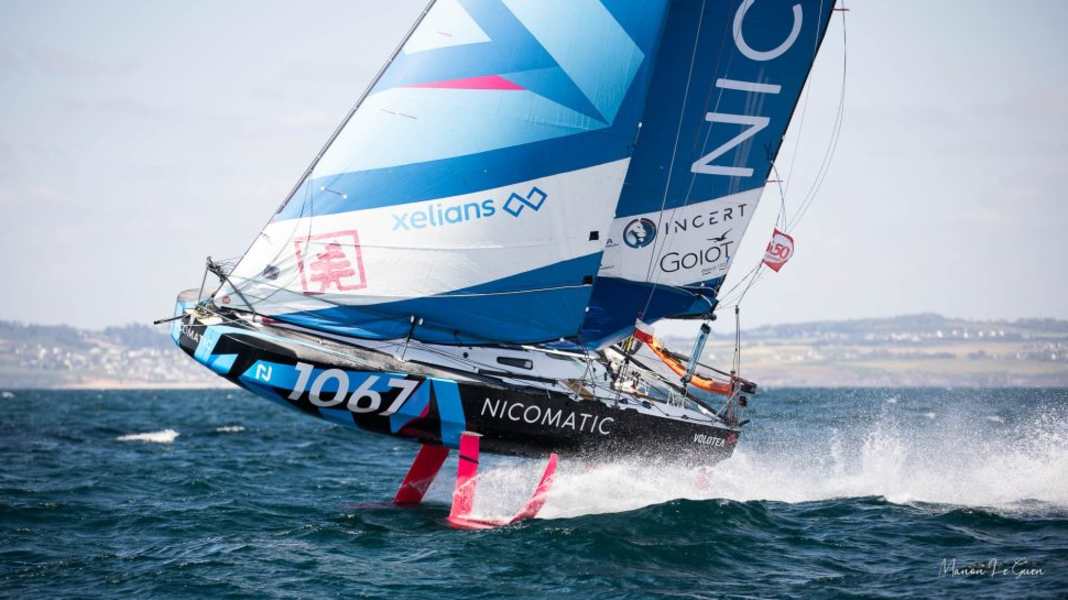 322,7 miglia nautiche: nuovo record di 24 ore per il mini-foiler "Nicomatic" di Caroline Boule