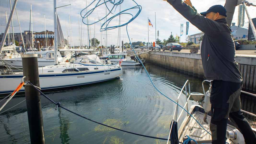 Seamanship: 3 methods for the targeted casting of ropes