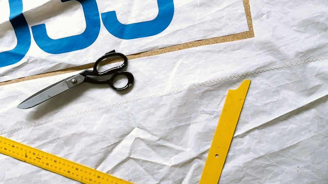 Recyclage des voiles : pas seulement des sacs chics - ce qui se passe avec le vieux tissu