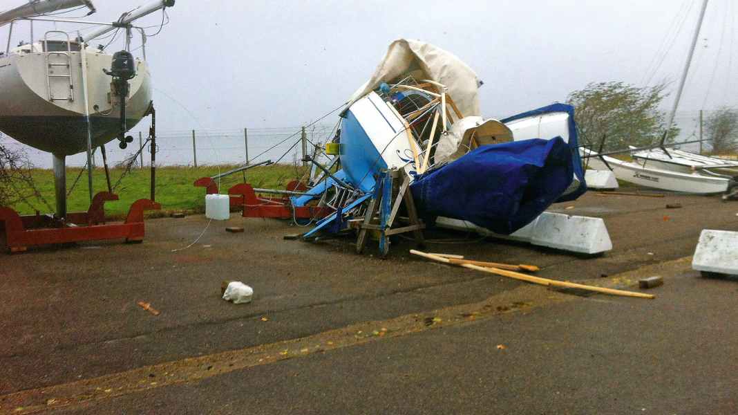 Law: If the yacht tips over - who is liable for damage in winter storage?