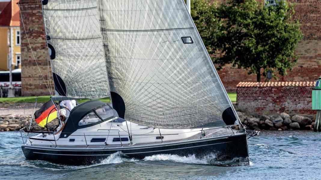 Hanse 370: Hanses Hammer mit Potenzial zum GFK-Klassiker im Gebrauchtboot-Test