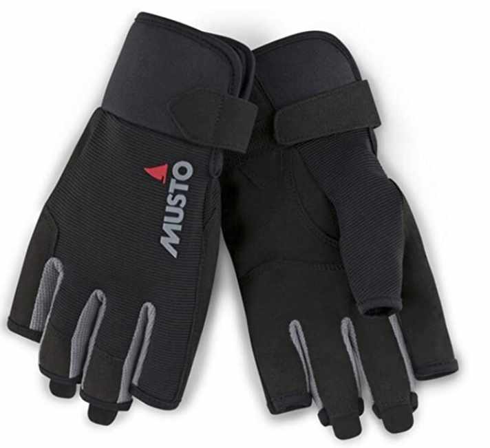   Musto Essential