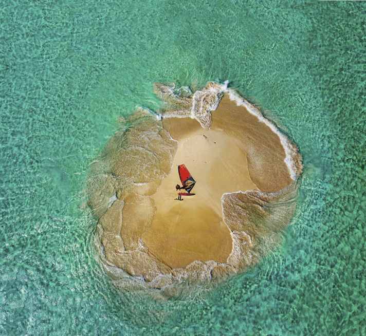 Spektakuläre Perspektiven werden durch Drohnen möglich - so wie hier ein Kleinod im Los Roques-Archipel von Ricardo Campello