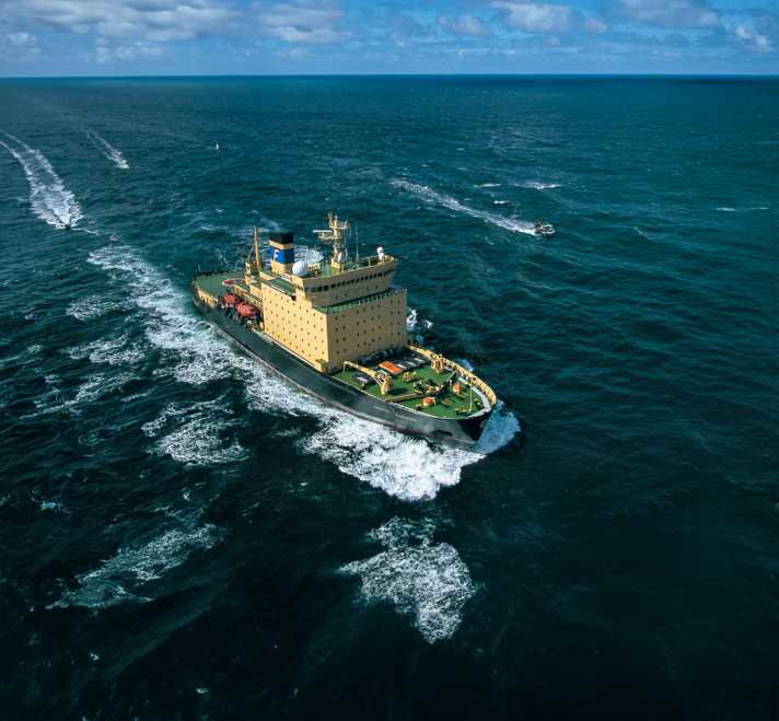 For eight days, the riders raced in teams after the mother ship "Kapitan Khlebnikov"