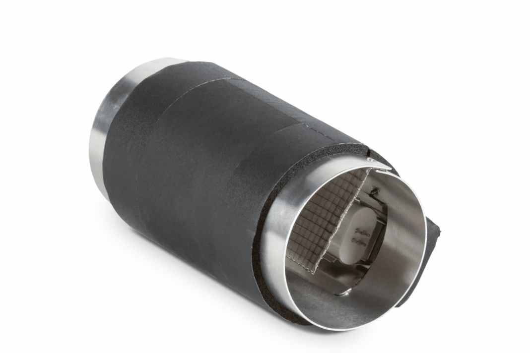 Breathe Easy air purifier: The module is inserted directly into the cold air duct and reduces odours, mould and pollutants using intense ultraviolet light with low power consumption. It costs around 1020 euros