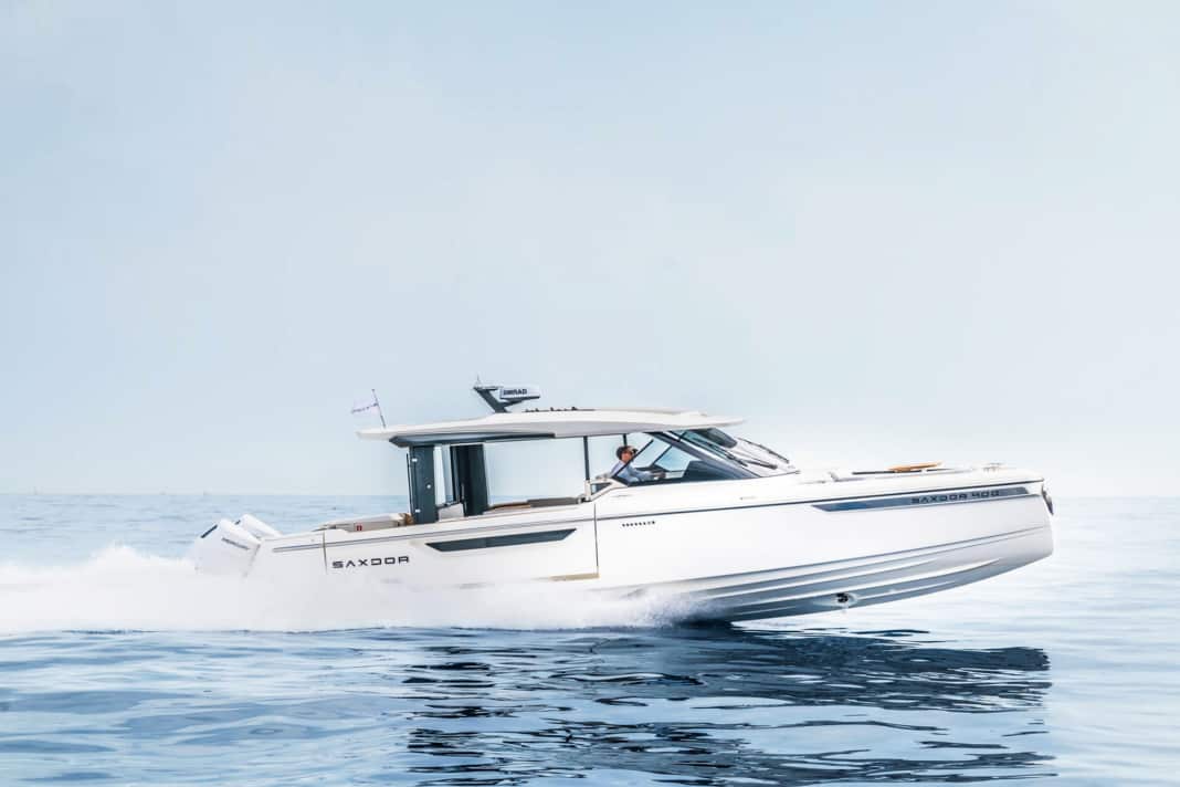 Saxdor 400 GTO: The Finnish-Slovenian design is built in Poland and runs at up to 48 knots. Axopar co-founder Sakari Mattila is behind the brand