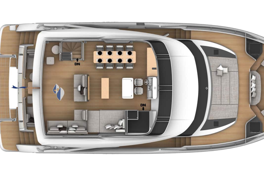 Flybridge: The owners have a helmstand with two armchairs and a dining area for eight people