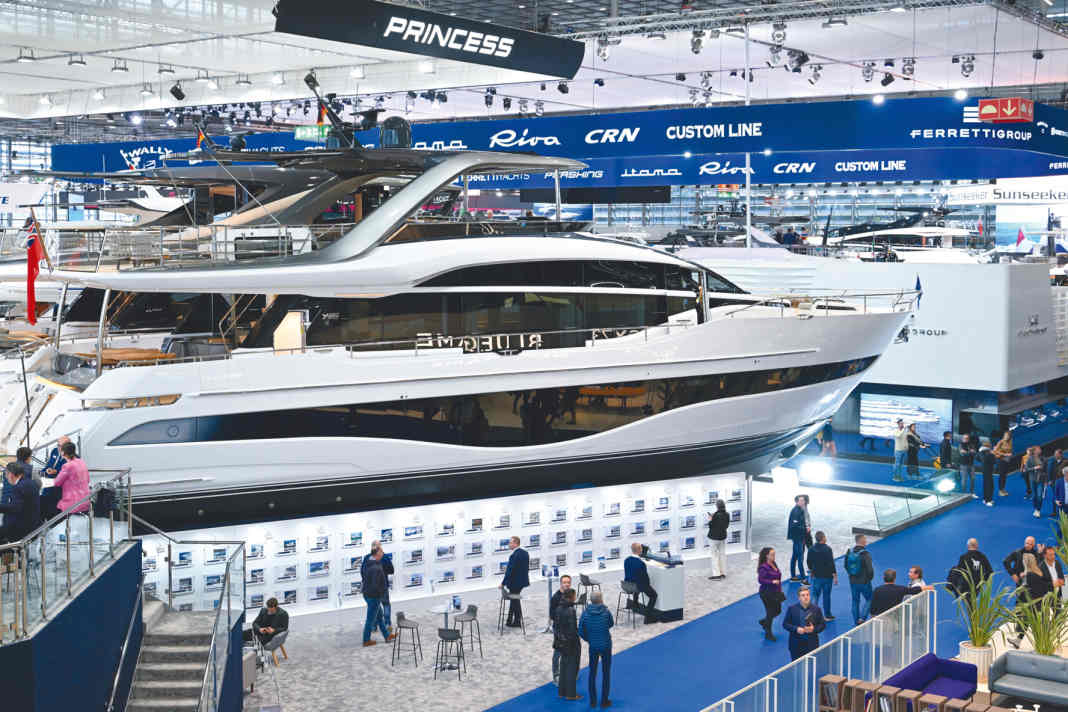 Publikumsmagnet: Die Superyachthalle 6 lockt Jahr für Jahr Zehntausende boot-Besucher an