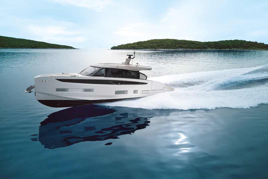 Azimut will be docking a whole range of different models at its stand in Hall 6, including the new 17.50 metre long Seadeck 6