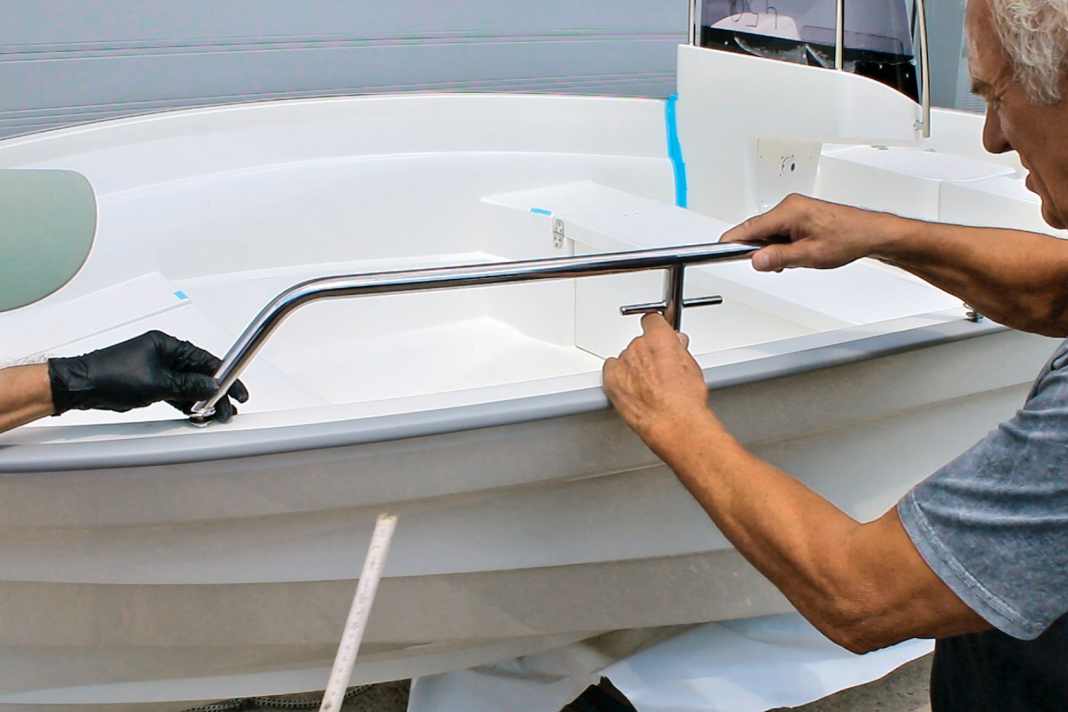 Stahl-Werke: bow and stern rails are well made and fit precisely