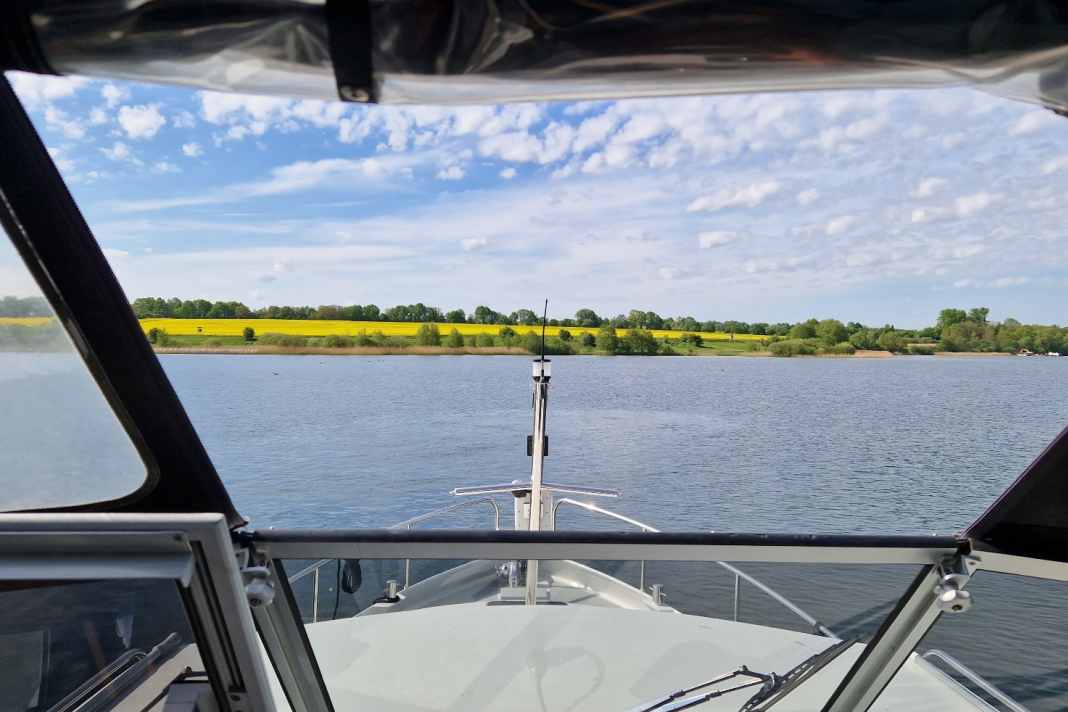 Mecklenburg zeigt sich vom Wasser aus von seiner schönsten Seite