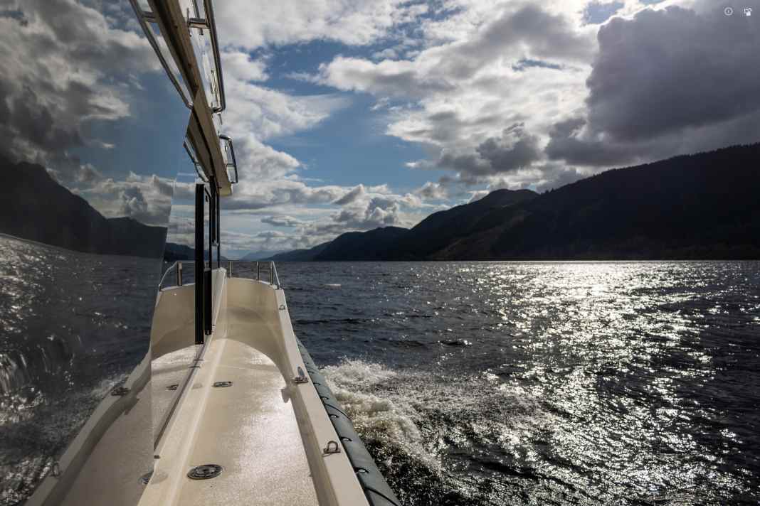 Mit einer Länge von 37 Kilometern macht der Loch Ness ein Drittel der gesamten Länge des Kanals aus