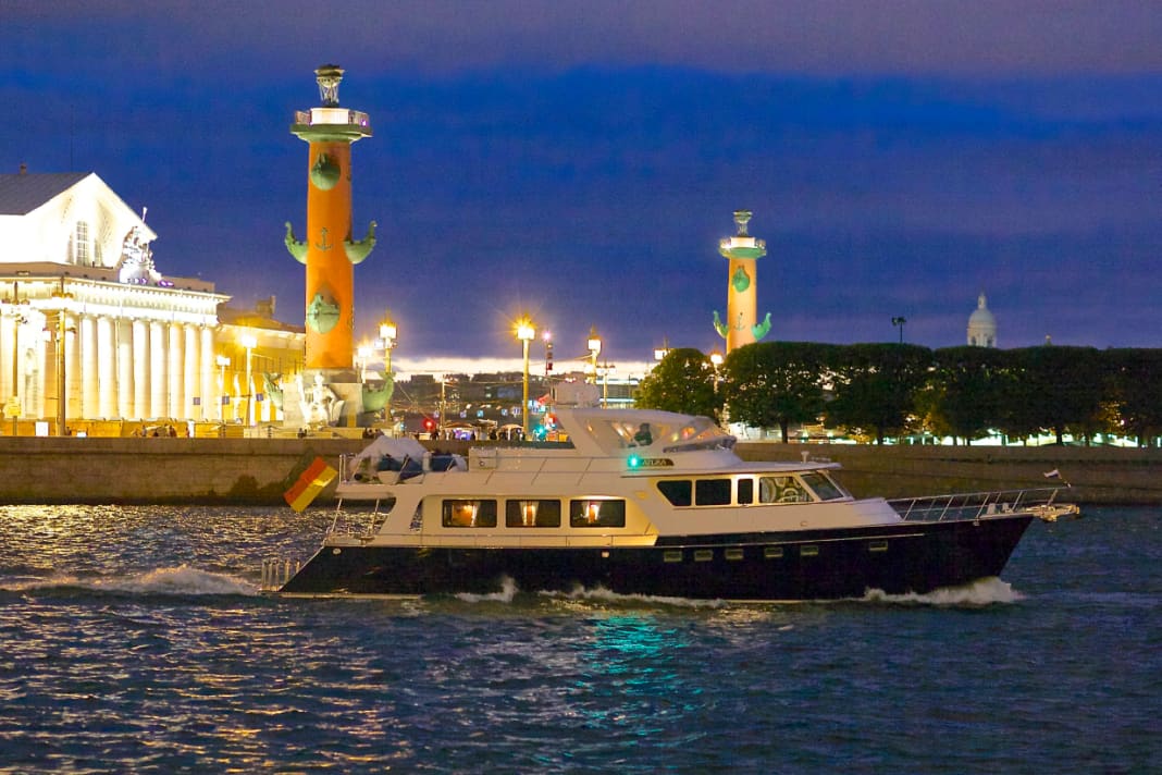 On your own keel to the Kremlin: from St. Petersburg to Moscow