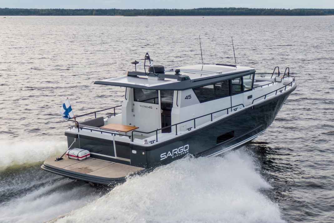 Like previous models, the new model is also characterised by the box-shaped deckhouse