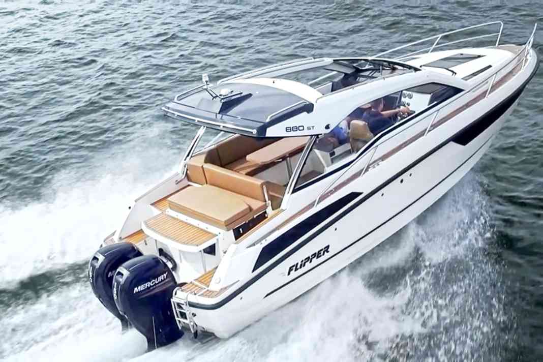 The new Flipper 880 ST.