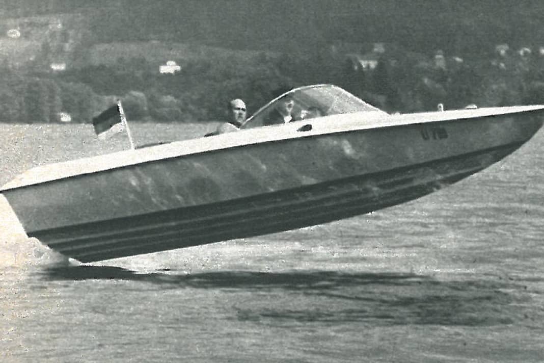 Wankel himself was a passionate water sportsman: here is his Wankel-powered boat "Avenger".