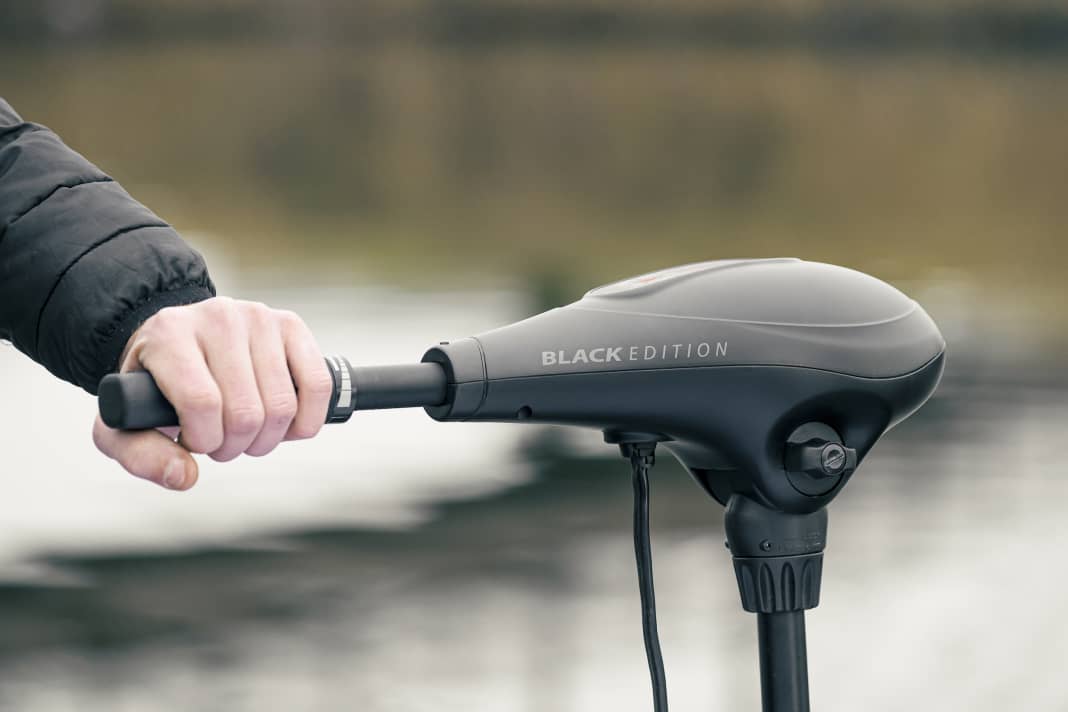 Rhino presents the "Black Edition" electric outboards.