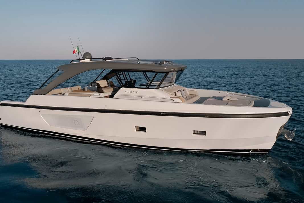 Almost 17 metres long, weighing 20 tonnes and travelling at 35 knots