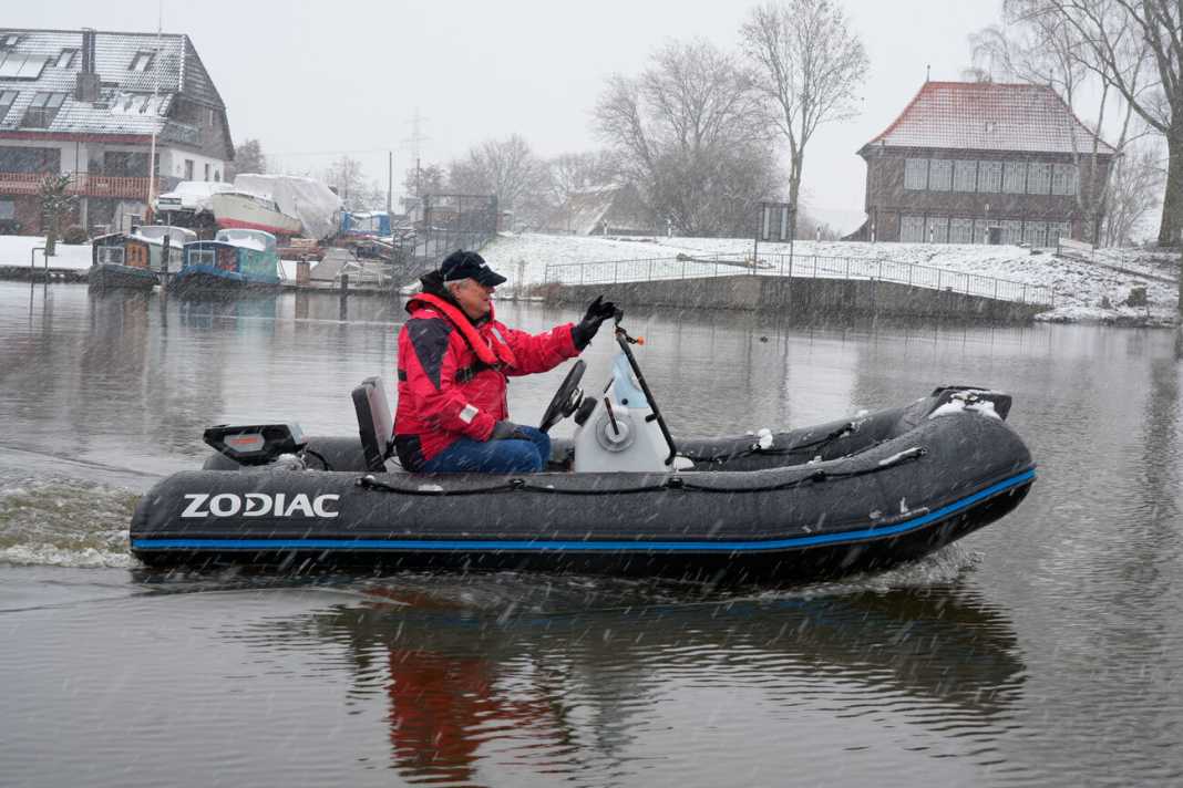 Um die 7 km/h läuft die Zodiac sparsam