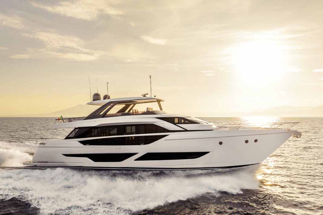 Sprintet gekonnt aus dem Schatten der 850: die sportliche Ferretti Yachts 860