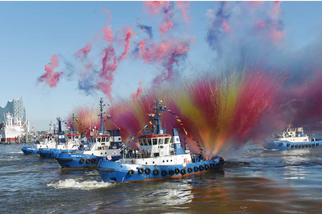 Tugboat ballet at the last harbour birthday.