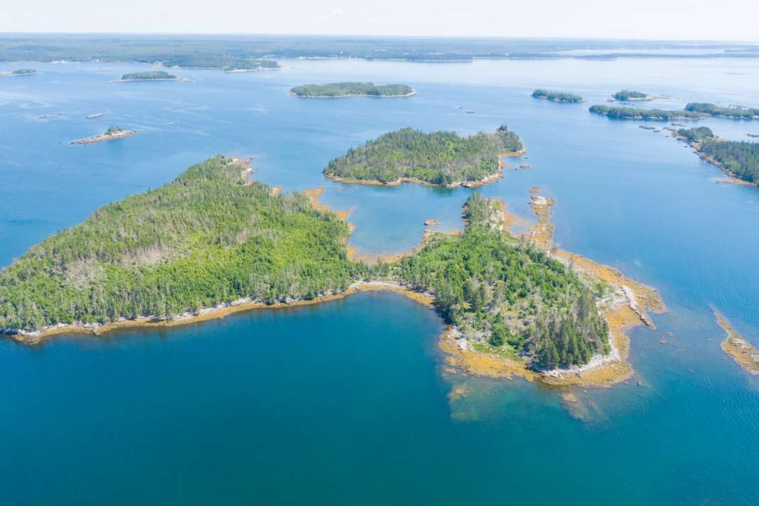 Für knapp 236000 Euro stehen in Nova Scotia gleich zwei unberührte Inseln bereit. Orkney und Tidmarsh.