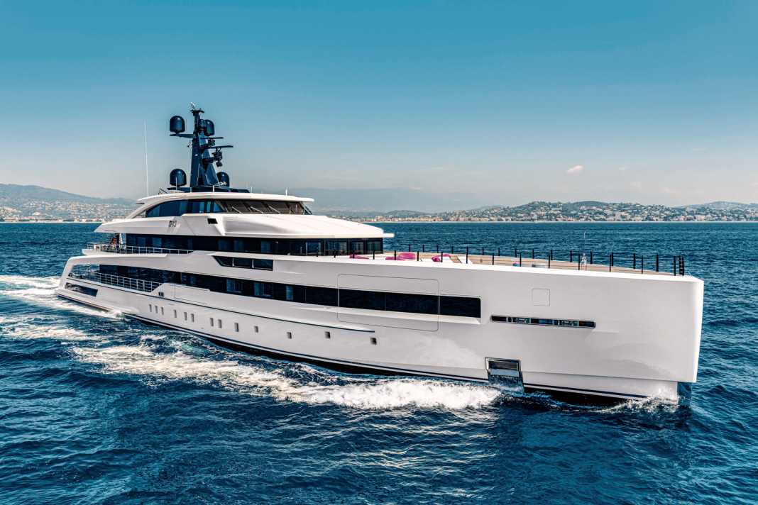 Good sailing: "Rio" is travelling at an economical twelve knots. The two Caterpillar engines push the 1053-tonner to a top speed of 15 knots