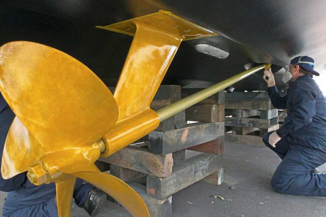 Propeller-Antifouling eignet sich auch für Wellenböcke und Wellen.