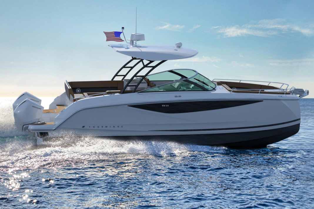 Motorisation: two powerful Mercury outboards.