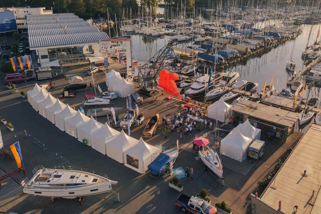 Rund 50 Boote werden bei der Ultramarin Boatshow am Bodensee am 4. und 5. Mai präsentiert