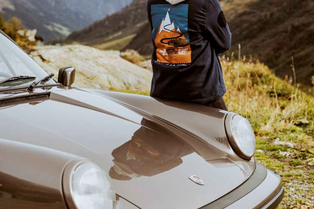 Porsche Klassik-Chefredakteurin Bianca Leppert fuhr mit ihrem Porsche 911 Carrera 3.2 mit