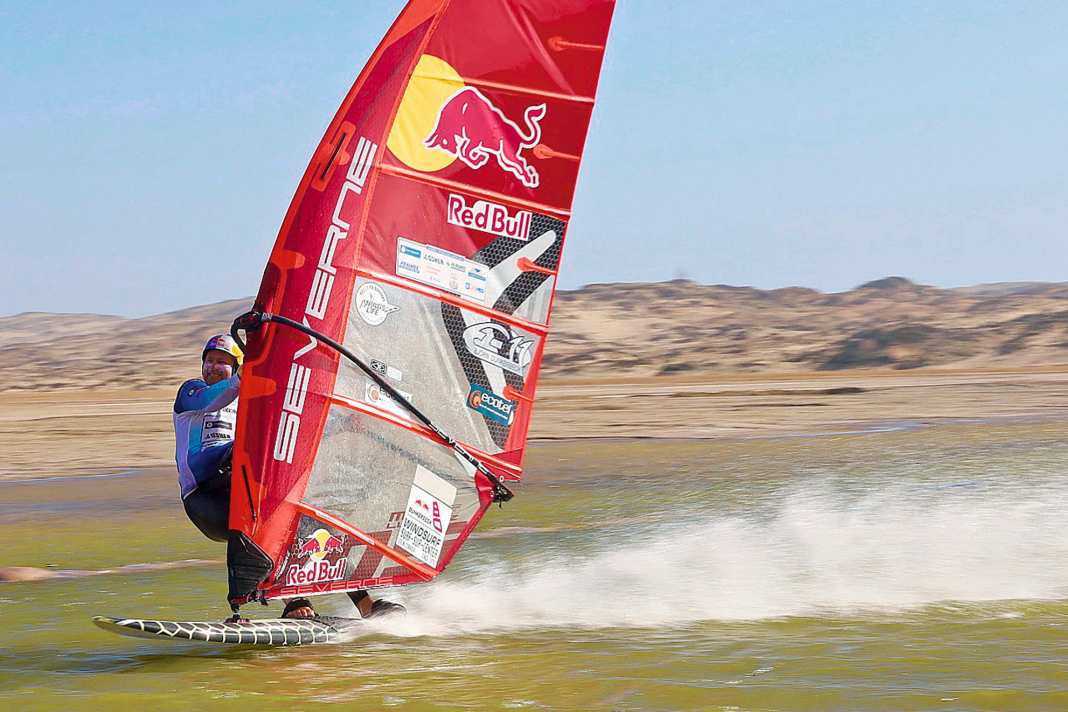 "Born to Windsurf" zeigt Björn Dunkerbeck Jagd nach dem Speed-Rekord und blickt auf seine Karriere zurück
