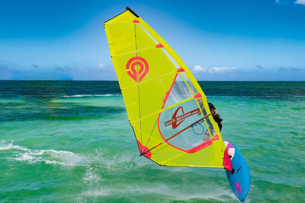 Looping, jibing and heating are core competences - but sails like the Goya Nexus B also score points with upwind riders.