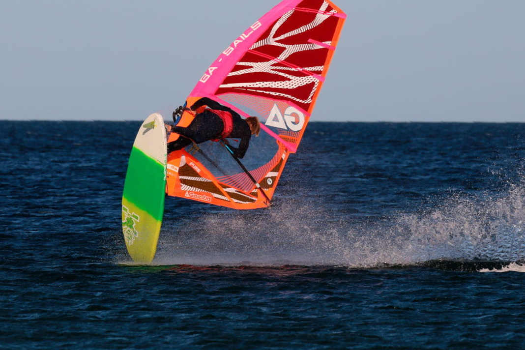 The compact boards are optimised for fast rotations and slides