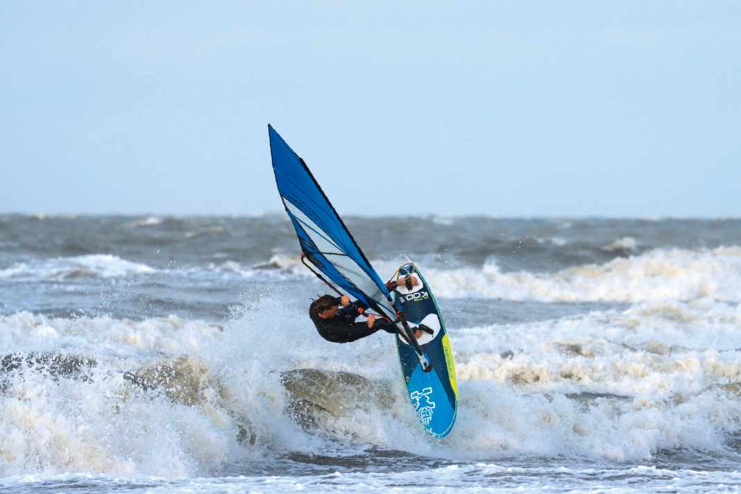 Naish Force 4 4.7 surf test