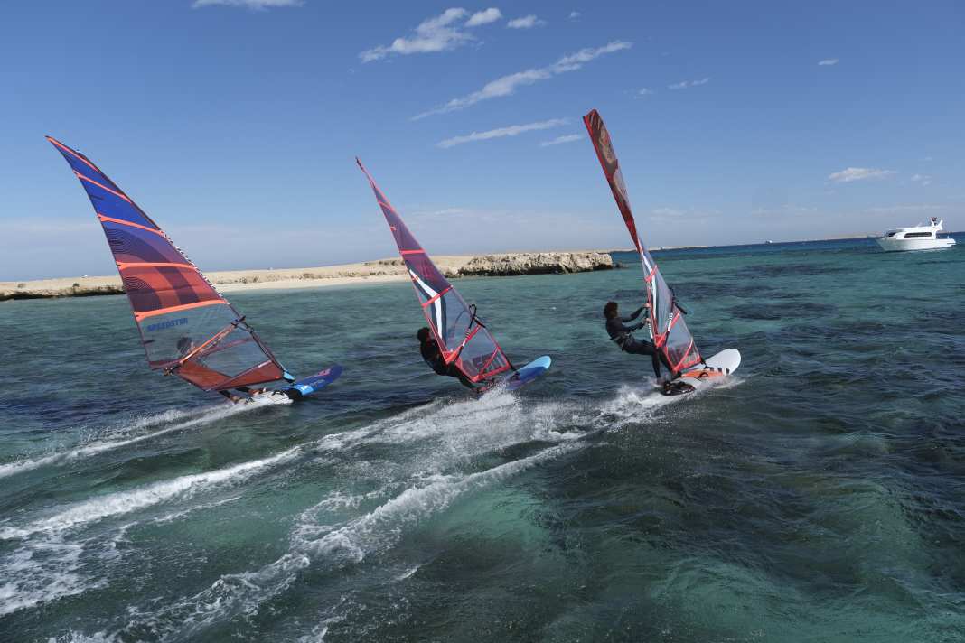 In this group you will find comfortable, fast freeriders for endless runs: Patrik F-Ride, JP-Australia Magic Ride and RRD Firemove on a discovery tour in the Red Sea.