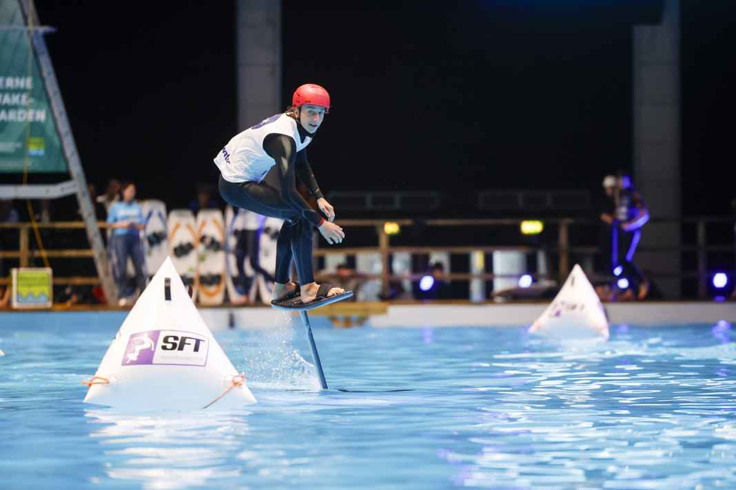 Perfect kick-off: The Surf Foil World Tour celebrated its premiere with the pump foil contest at boot