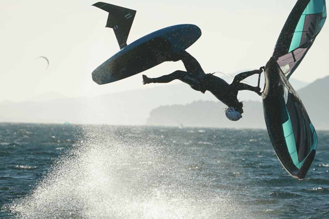 Die Form des neuen Monofoils erinnert an ein Tarnkappenflugzeug.