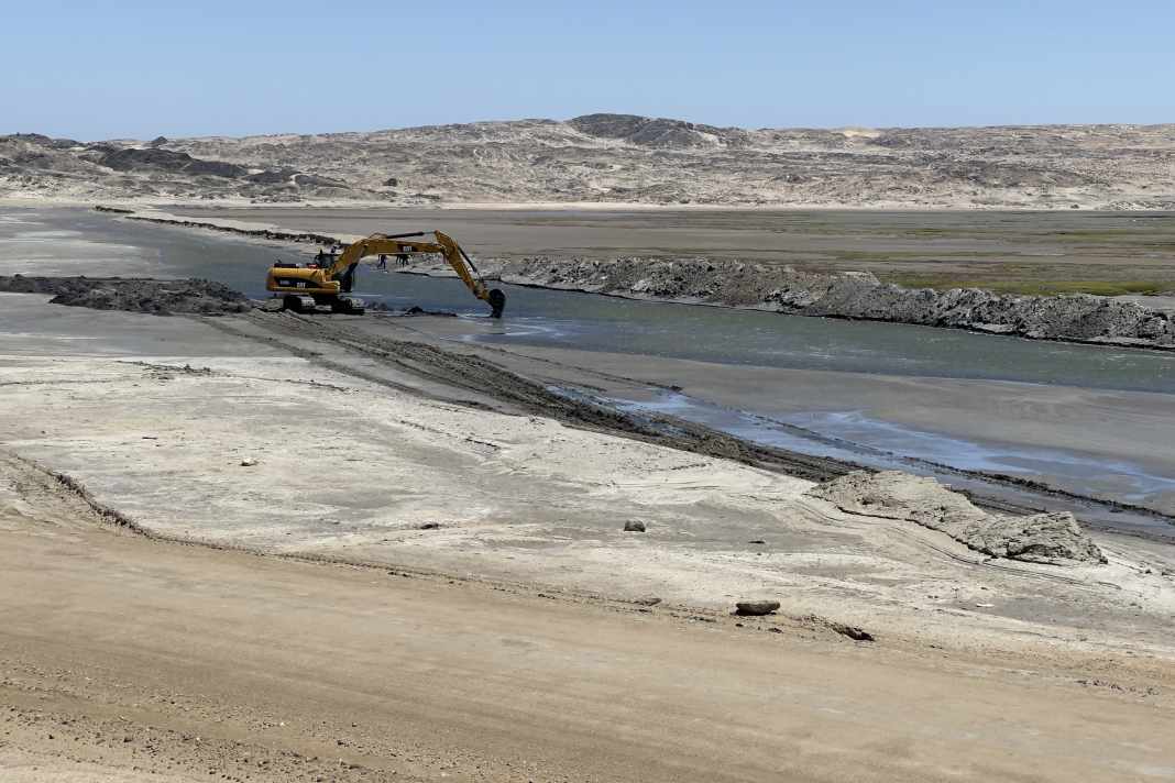 Der Speed-Kanal in Lüderitz muss jedes Jahr akribisch auf die Speed Challenge vorbereitet werden.