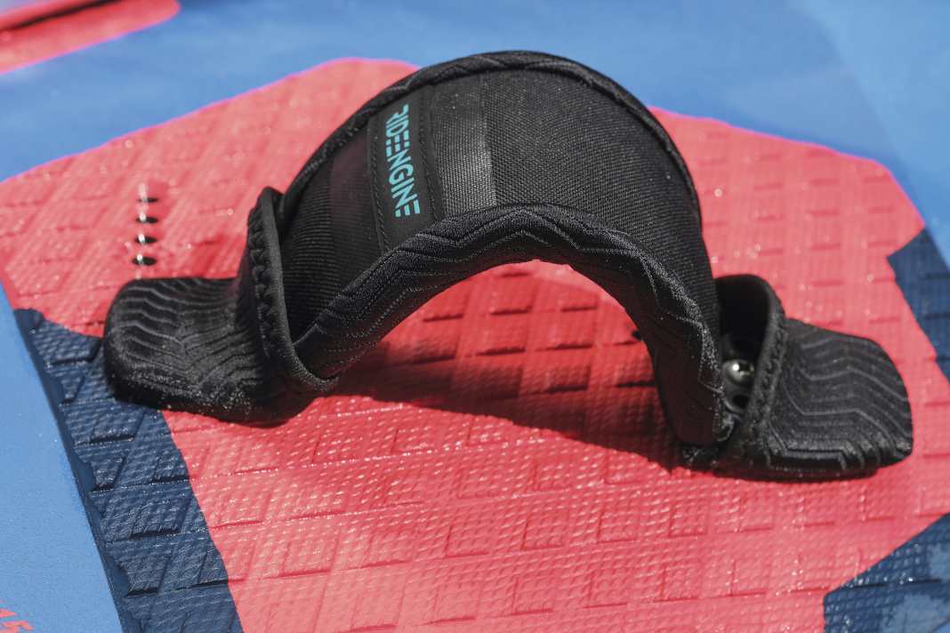 The wide Ride Engine is comfortable, stands well...