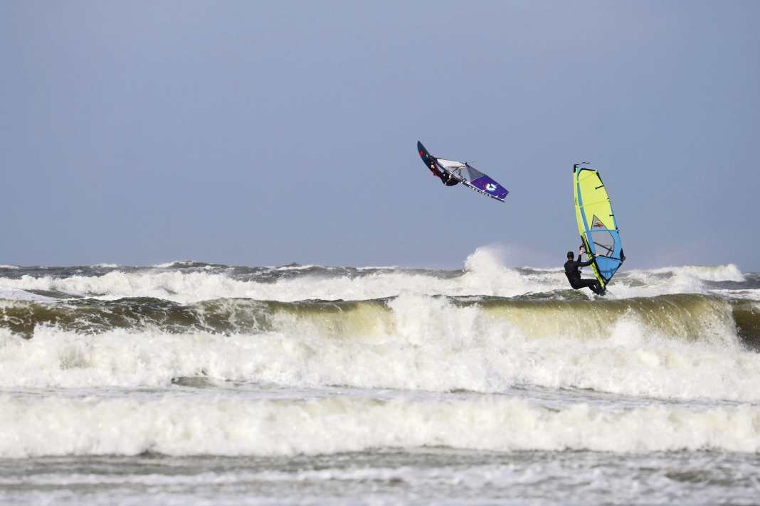 From white water landscapes on Rømø to clean sets in Hanstholm - we put eight 2026 waveboards through their paces!