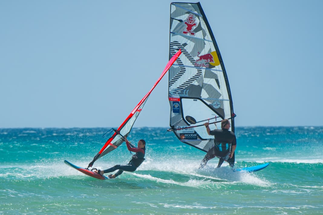 Daniel und Björn Dunkerbeck waren auf Fuerteventura zusammen auf dem Wasser