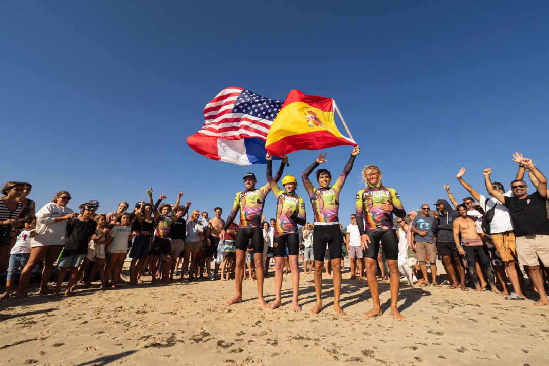 Beim Wingfoil World Cup Tarifa holte sich Chris MacDonald seinen ersten WM-Titel im Freestyle