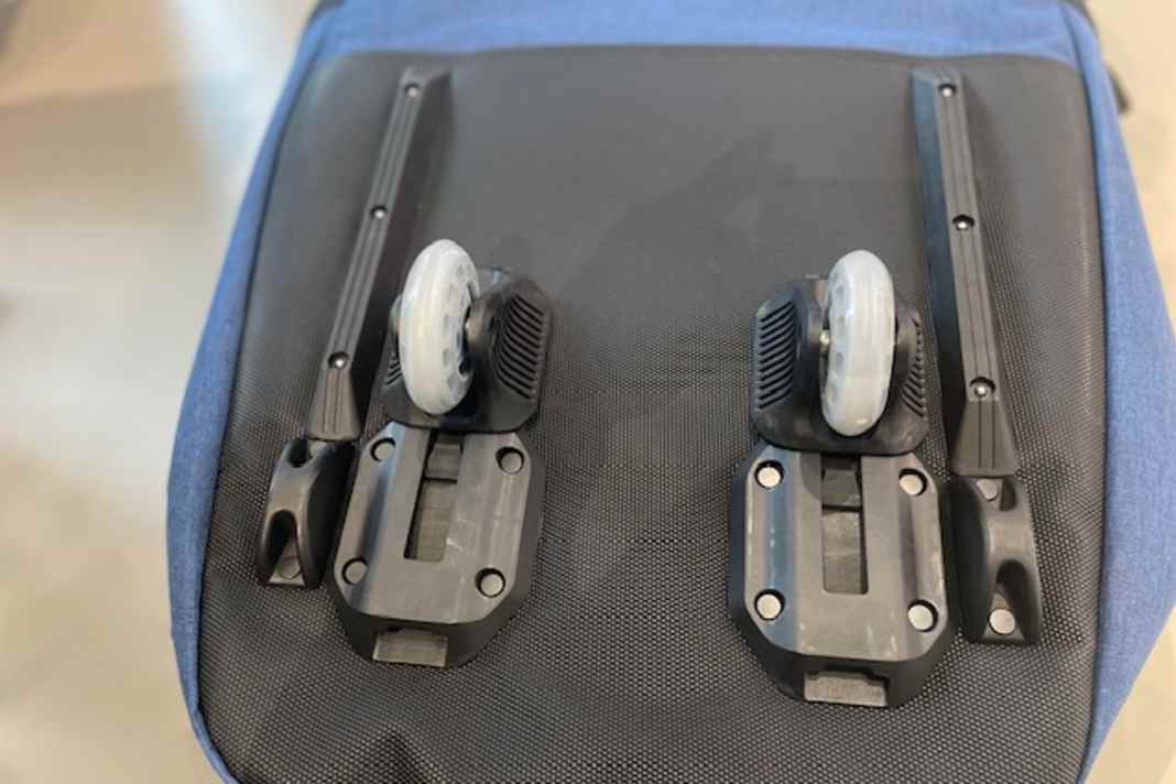 The Slider boardbags from Prolimit have rigid plates on the underside.