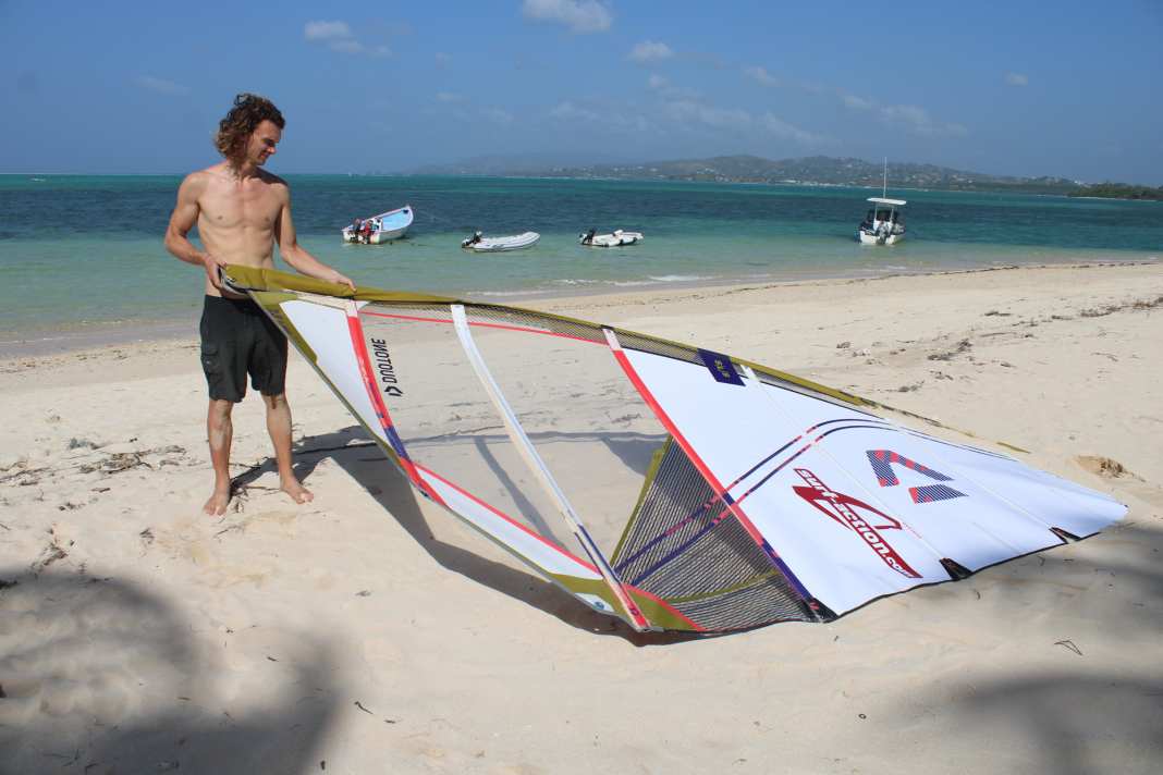 Es geht weiter mit den Segeln beim surf-Test auf Tobago!