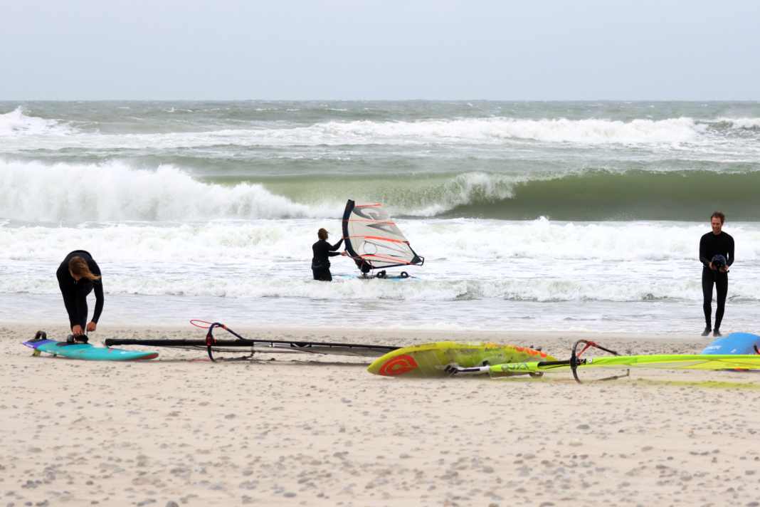 The waveboard test once again took us to numerous top spots on the Danish North Sea coast